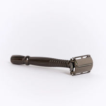 Butterfly Reusable Safety Razor (Charcoal)