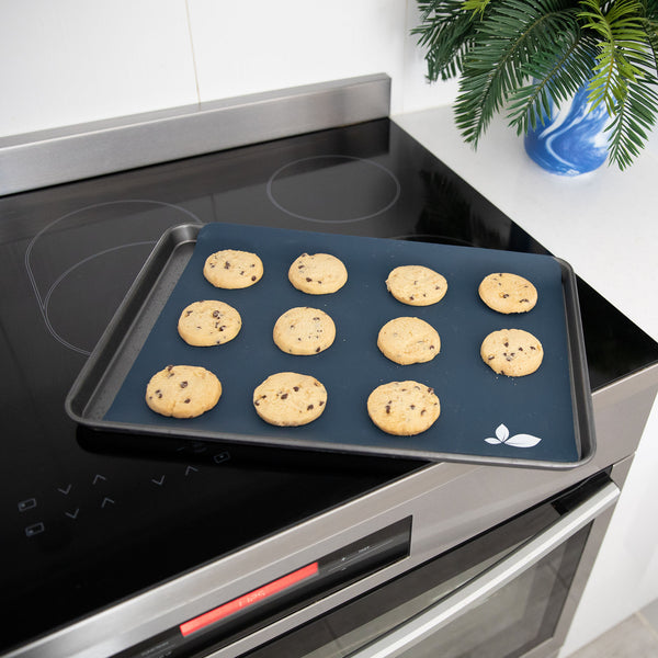 EcoLiving Reusable Baking Sheet - Non-Stick Silicone Baking Mat – The  Friendly Turtle